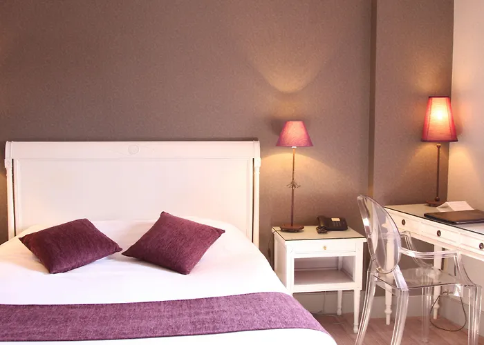 Hostellerie Du Chapeau RougeHotel Dijon